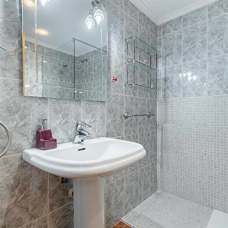 Sunrise Arts 2 شقة