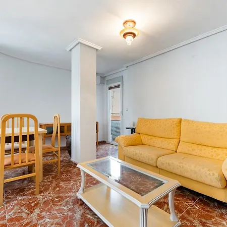 Sunrise Arts 2 شقة تورّيفيِخا